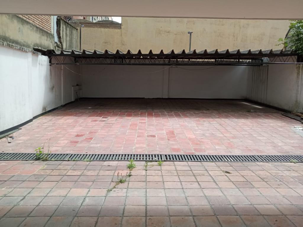 Edificio En Arriendo - Lago Gaitán, Bogotá