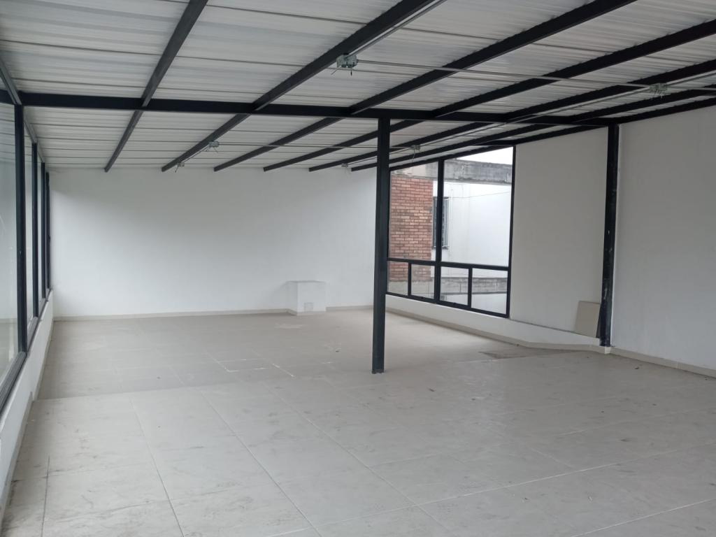 Edificio En Arriendo - Lago Gaitán, Bogotá