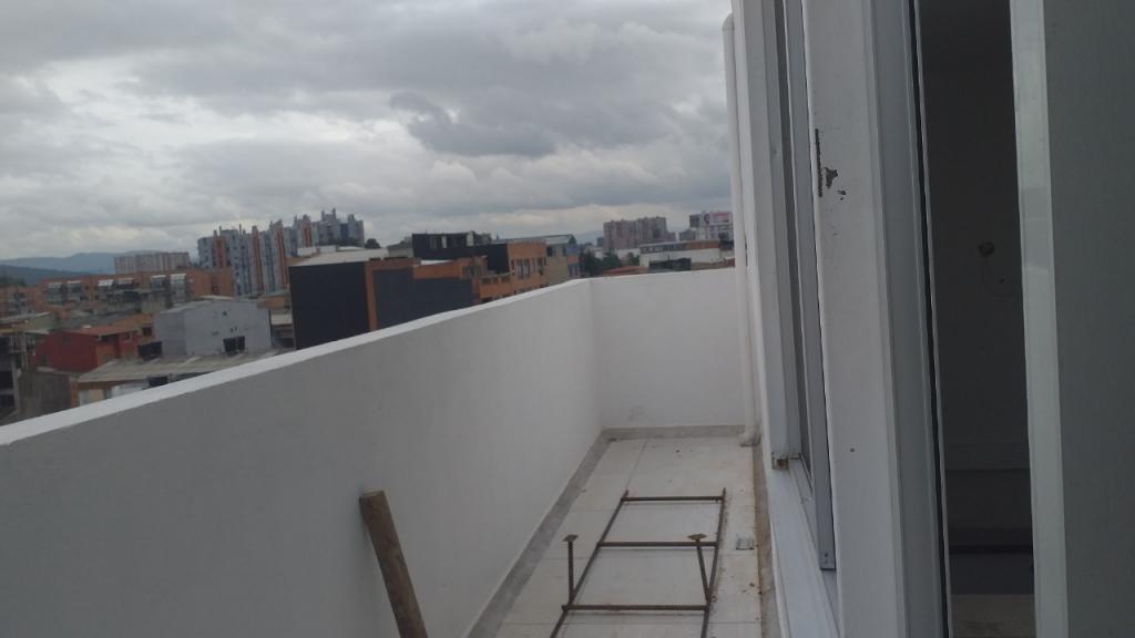 Edificio En Arriendo - Toberin, Bogotá