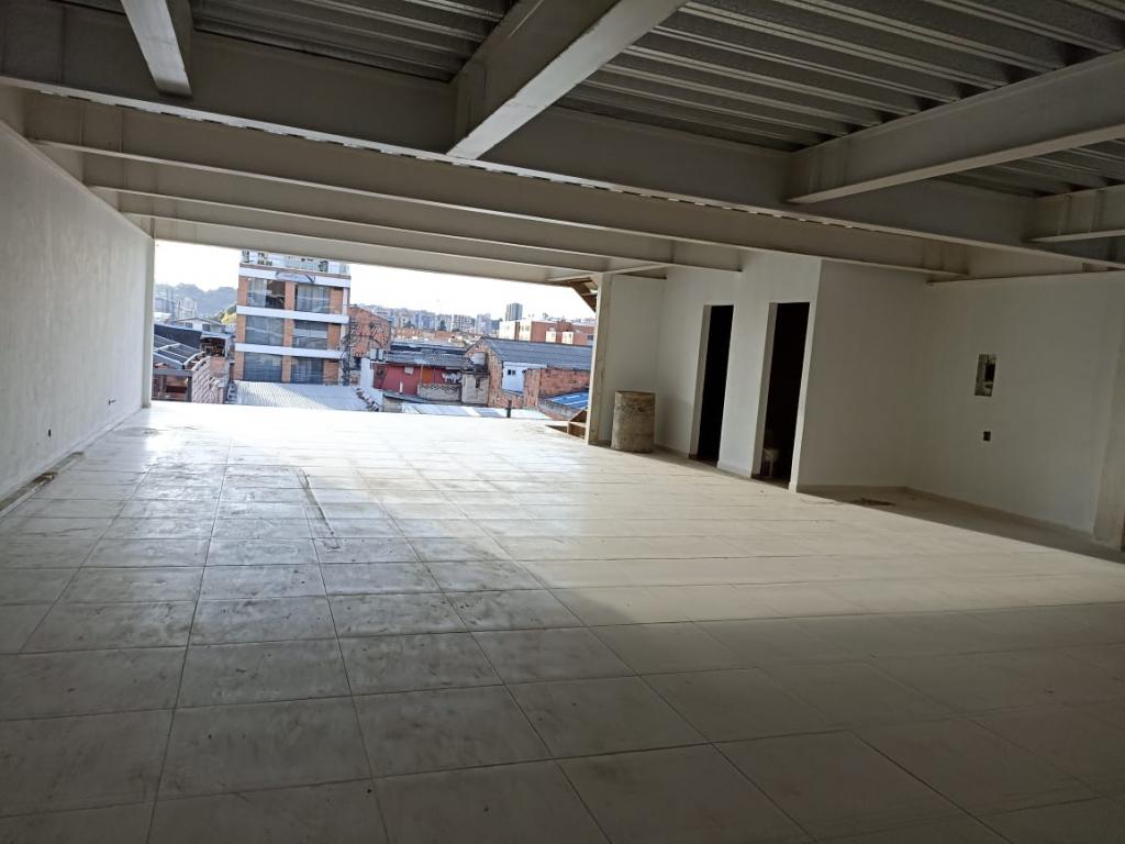 Edificio En Arriendo - Toberin, Bogotá