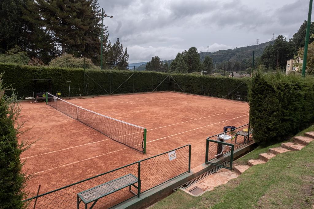 Casa En Venta - La Calera, La Calera
