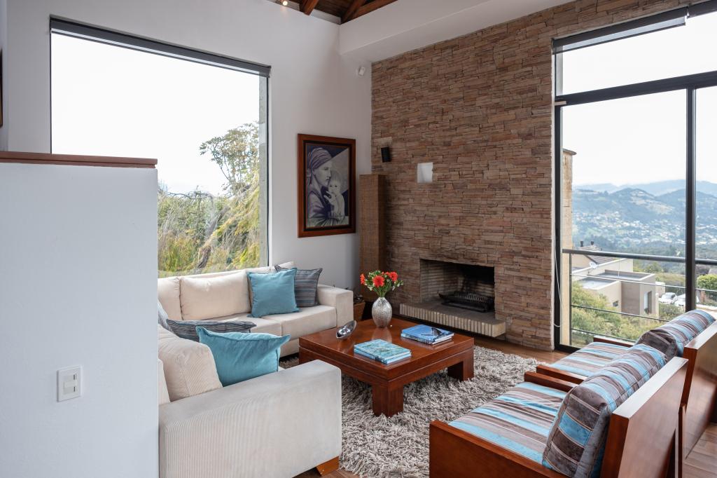 Casa En Venta - La Calera, La Calera