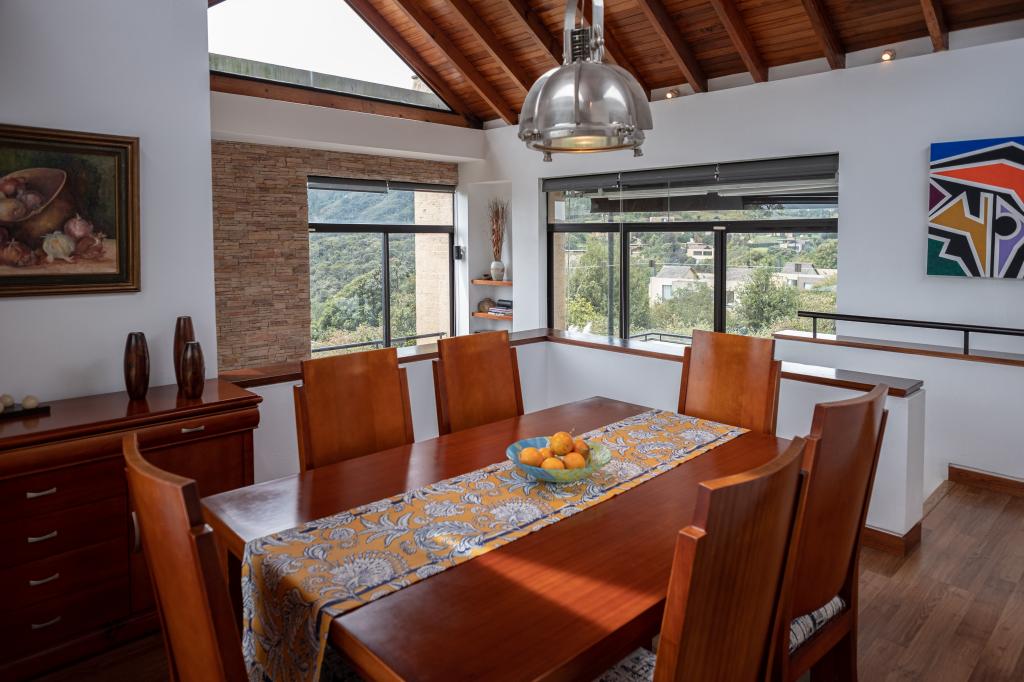 Casa En Venta - La Calera, La Calera