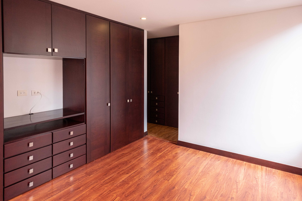 Apartamento En Arriendo - Santa Barbara Occidental, Bogotá