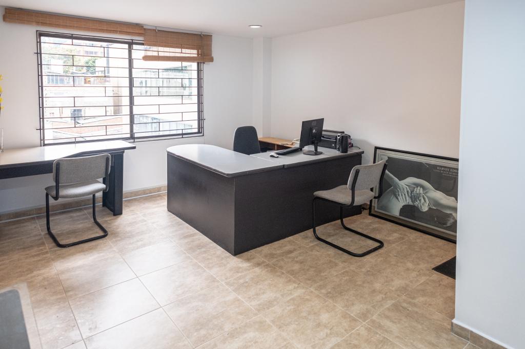 Consultorio En Arriendo/Venta - Santa Barbara Oriental Usaquén, Bogotá