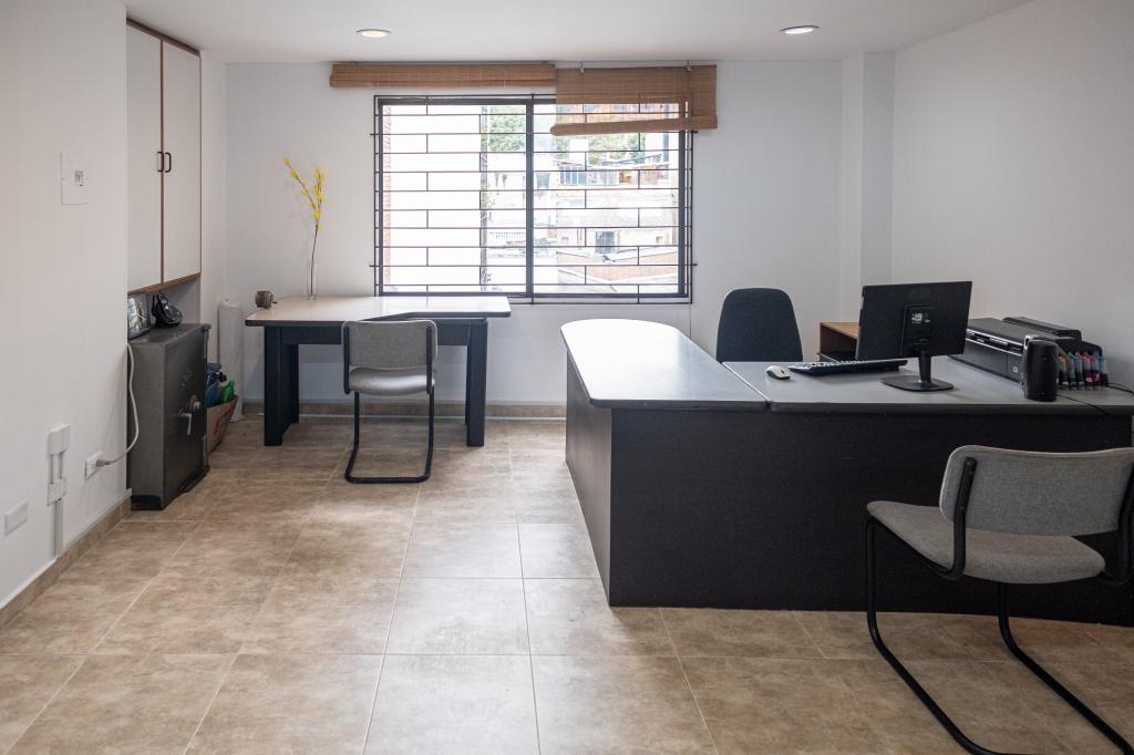 Consultorio En Arriendo/Venta - Santa Barbara Oriental Usaquén, Bogotá