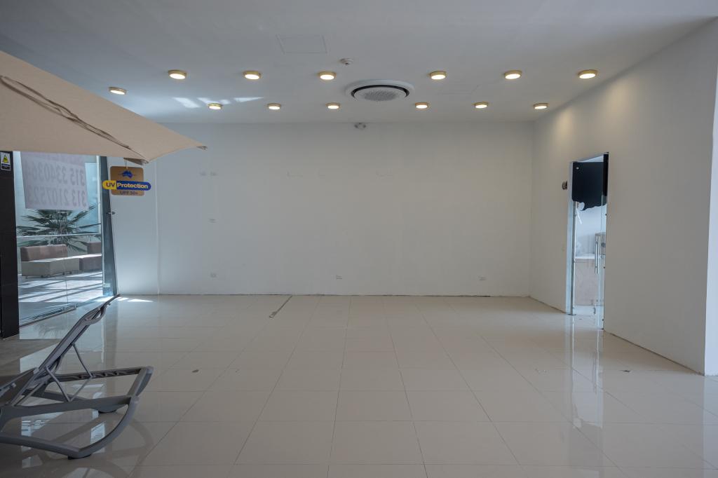 Local En Venta - El Retiro, Bogotá