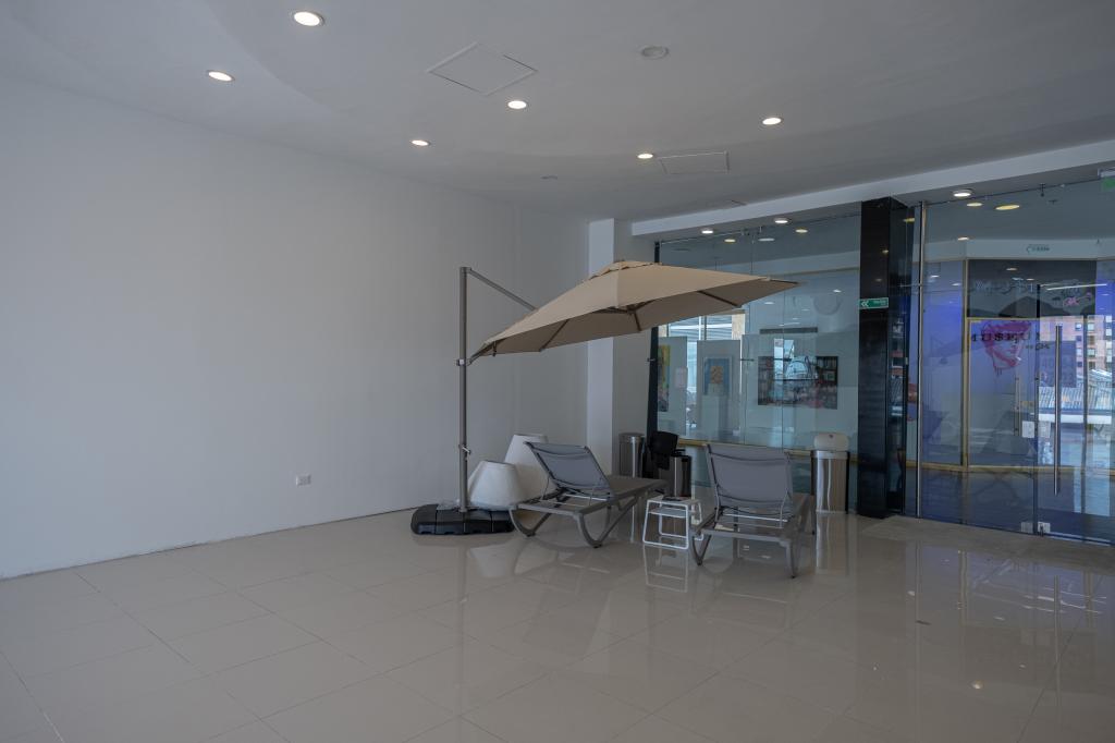 Local En Venta - El Retiro, Bogotá