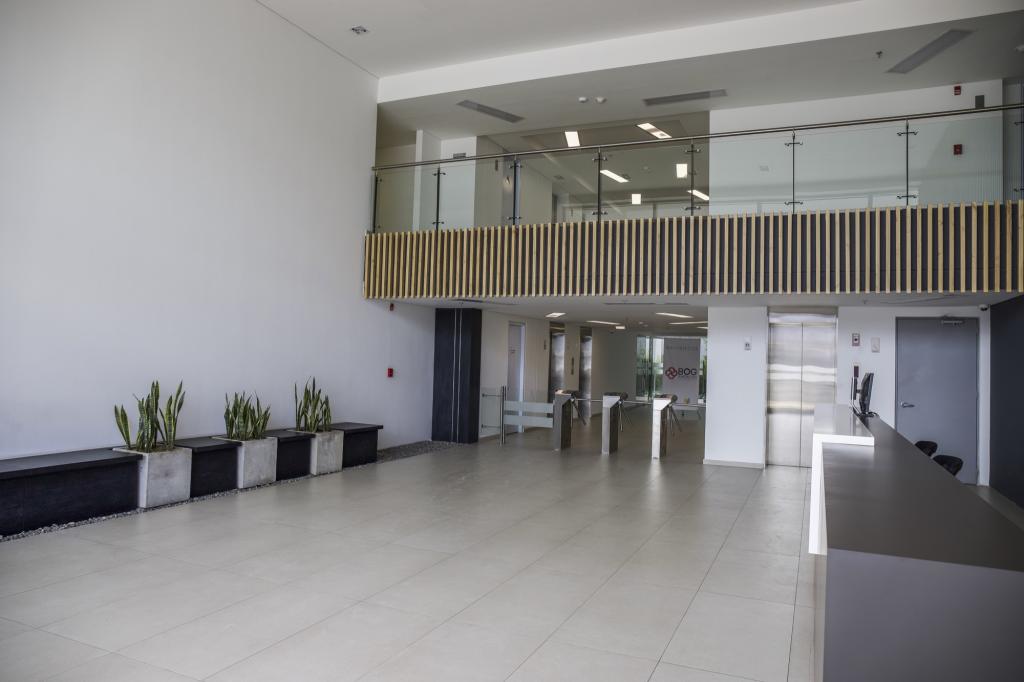 Oficina En Arriendo - Puente Aranda, Bogotá