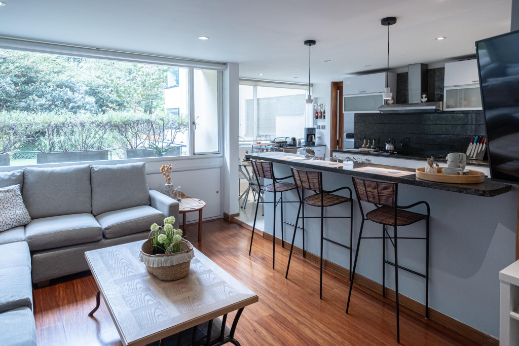 Apartamento En Arriendo - Rosales, Bogotá