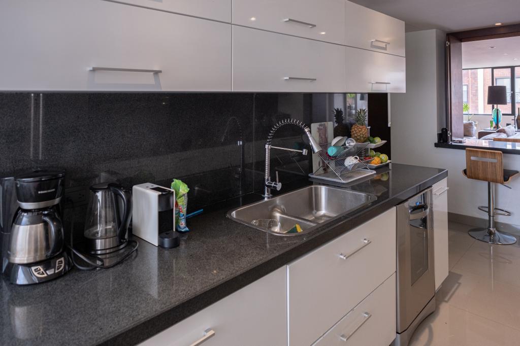 Apartamento En Venta - Los Rosales, Bogotá