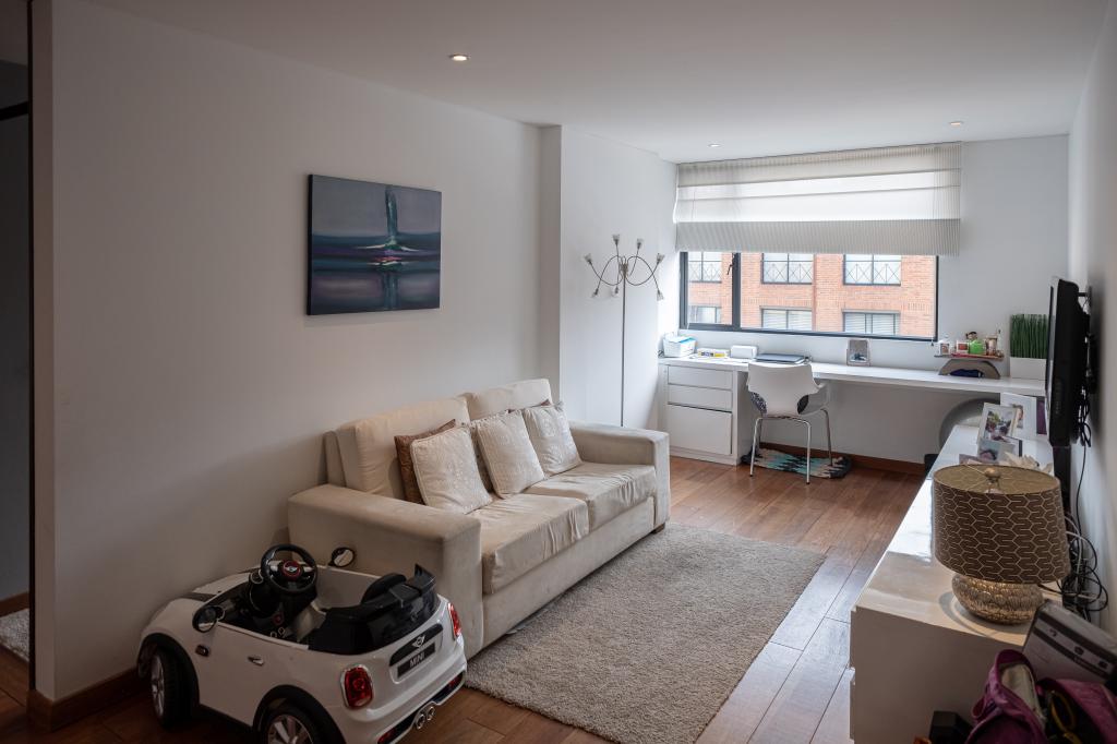 Apartamento En Venta - Los Rosales, Bogotá