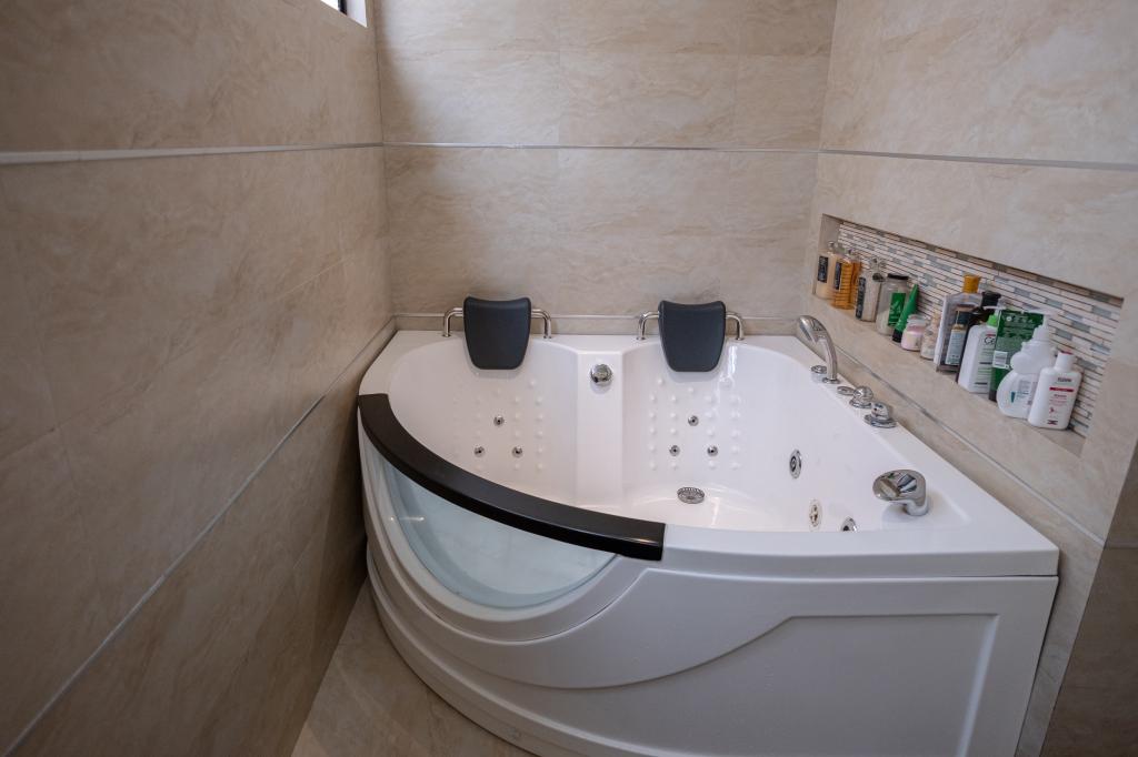 Apartamento En Venta - Los Rosales, Bogotá