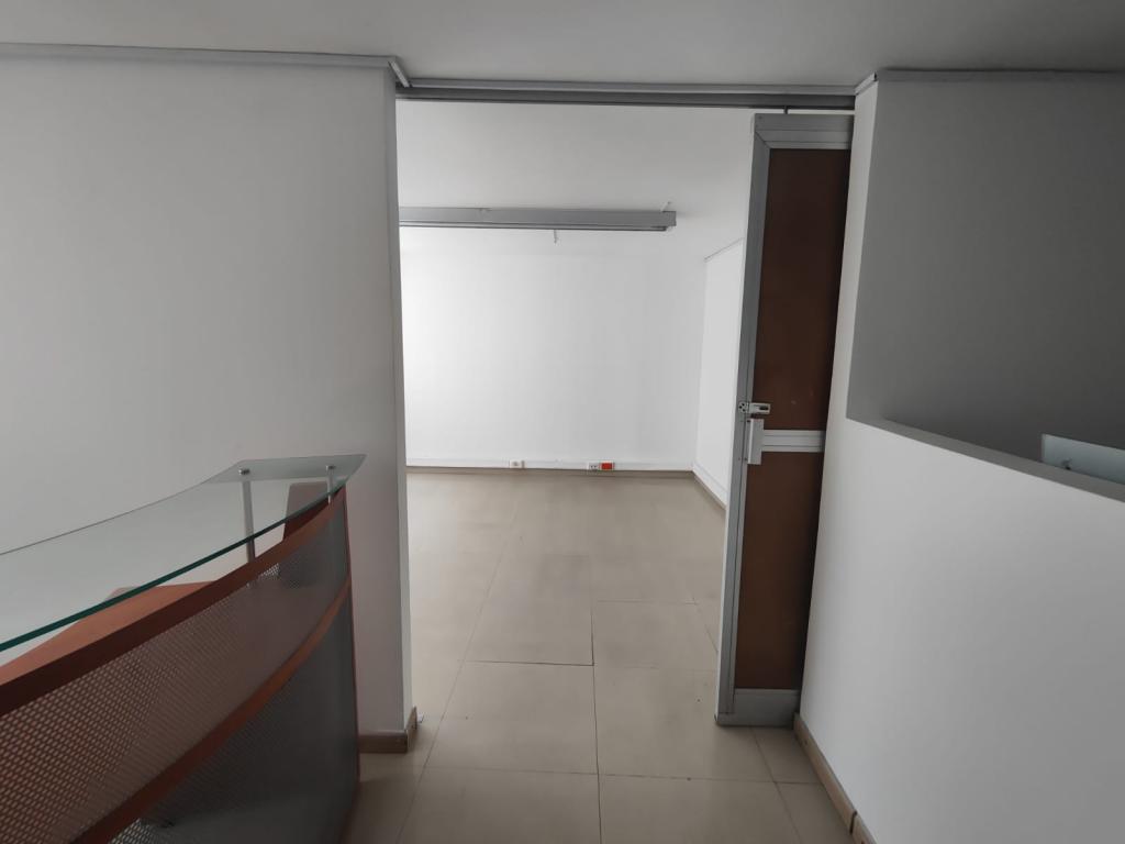 Oficina En Arriendo - Lago Gaitán, Bogotá
