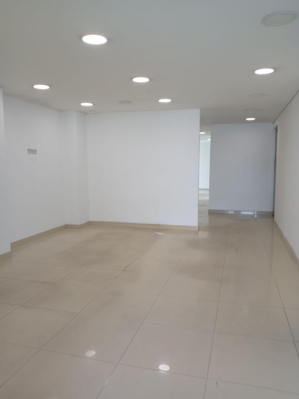 Edificio En Arriendo - Cedritos-Usaquén, Bogotá