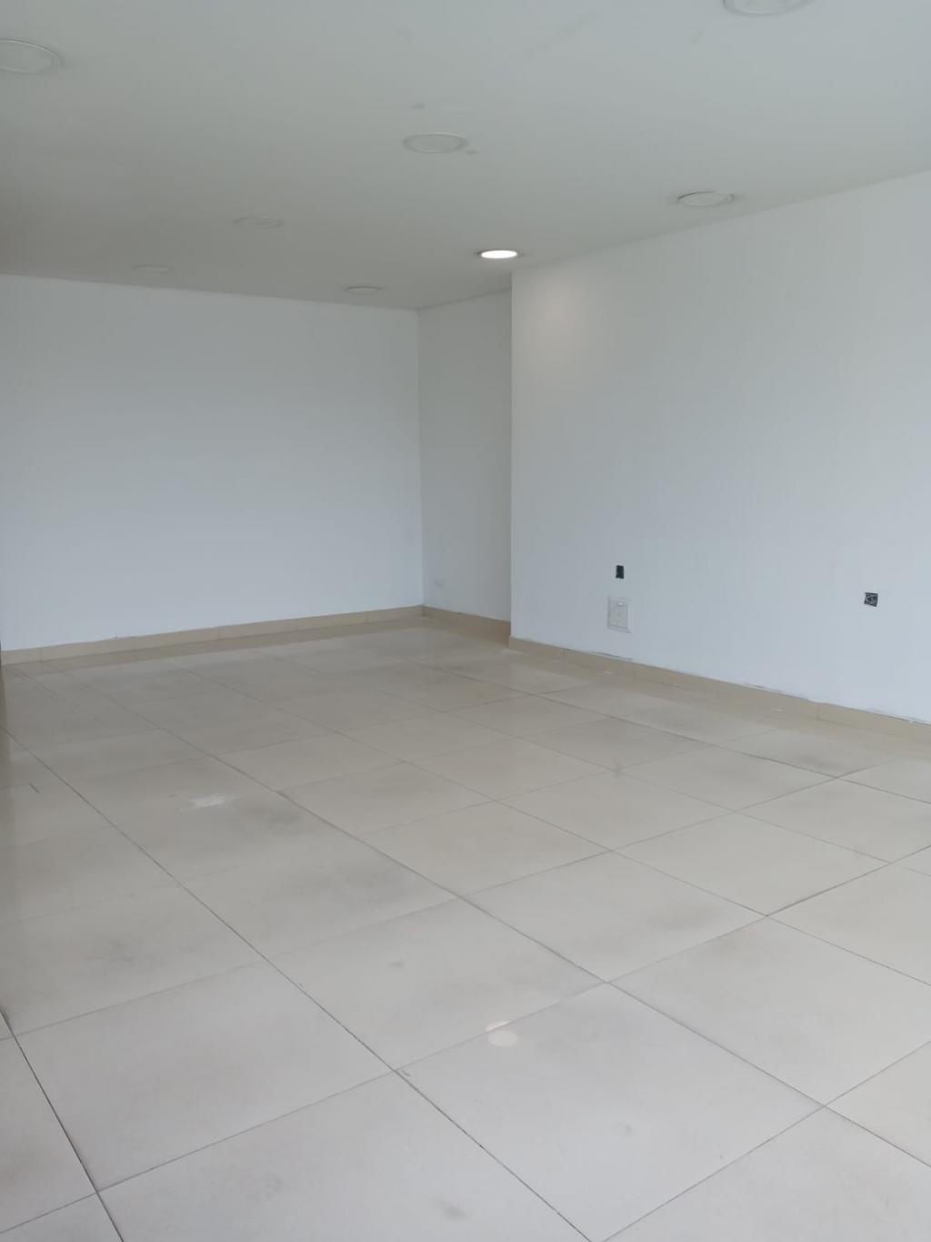 Edificio En Arriendo - Cedritos-Usaquén, Bogotá