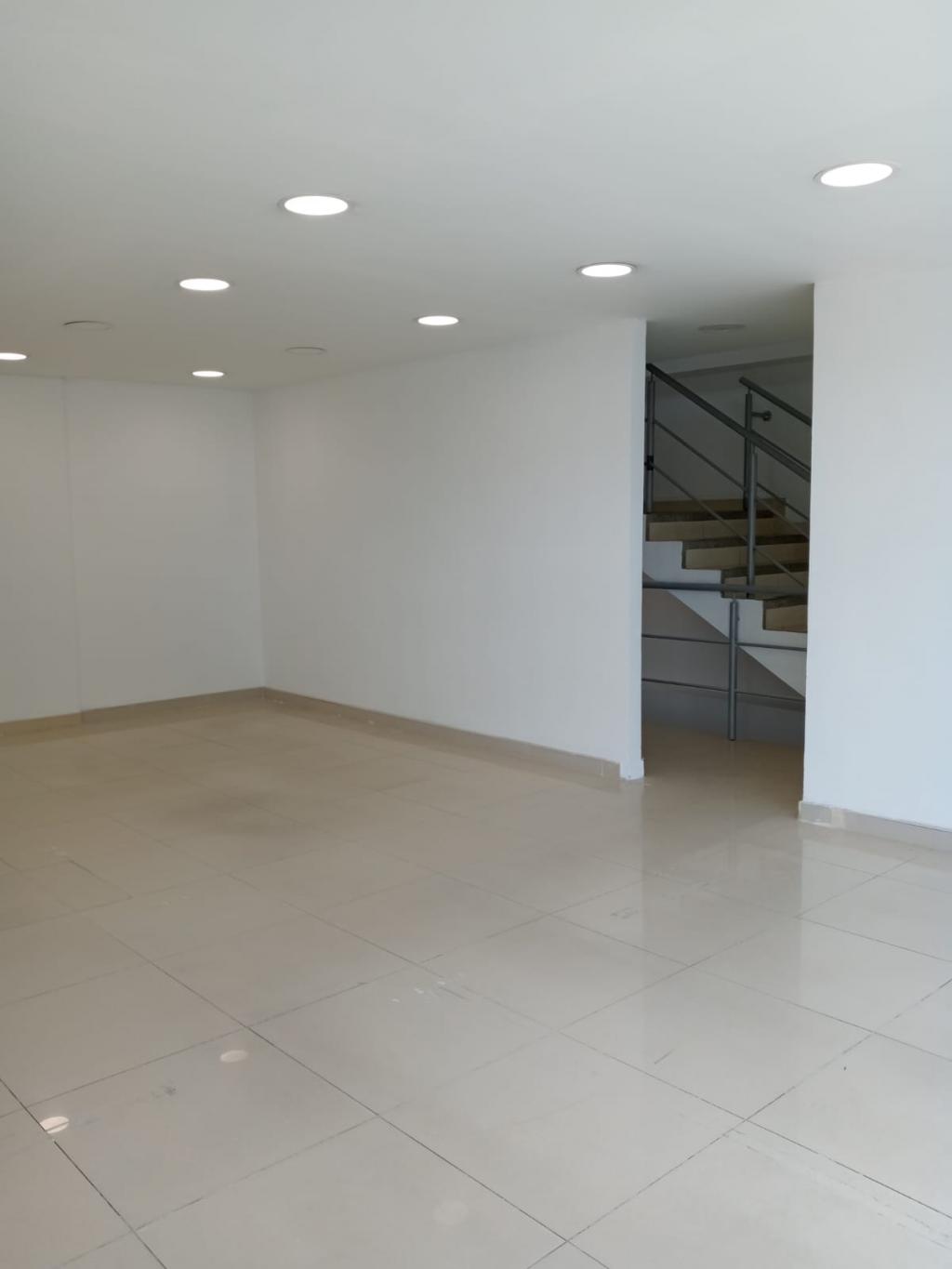 Edificio En Arriendo - Cedritos-Usaquén, Bogotá