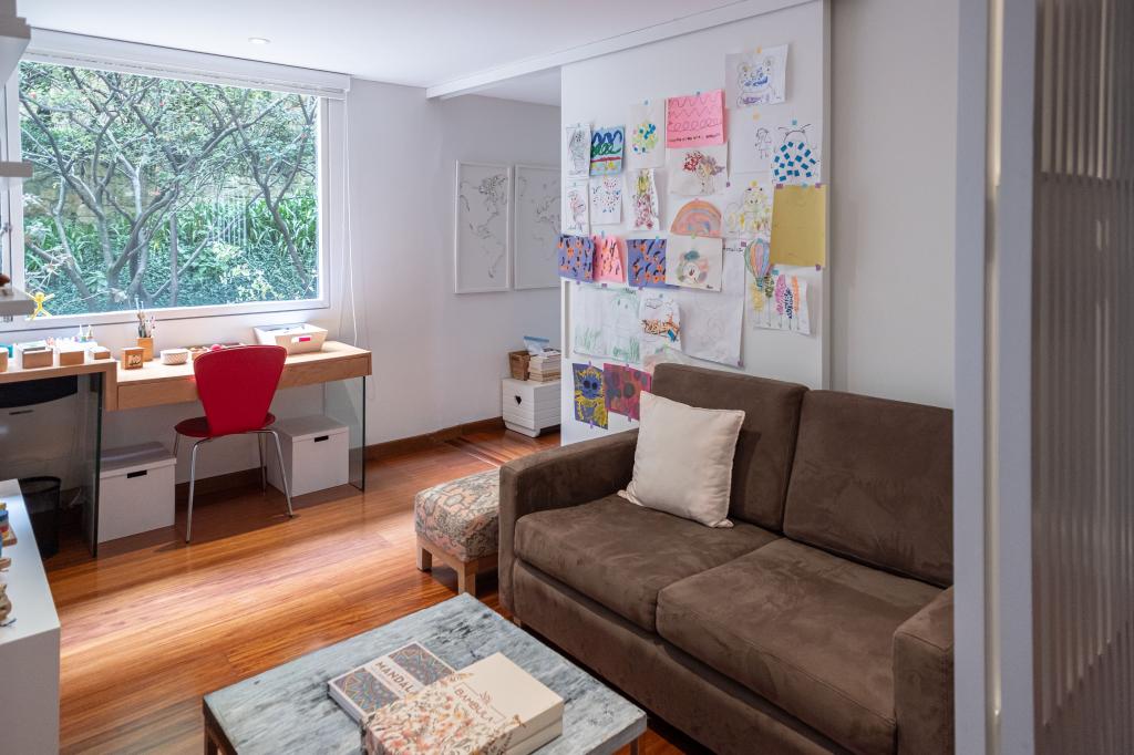 Apartamento En Arriendo - Rosales, Bogotá