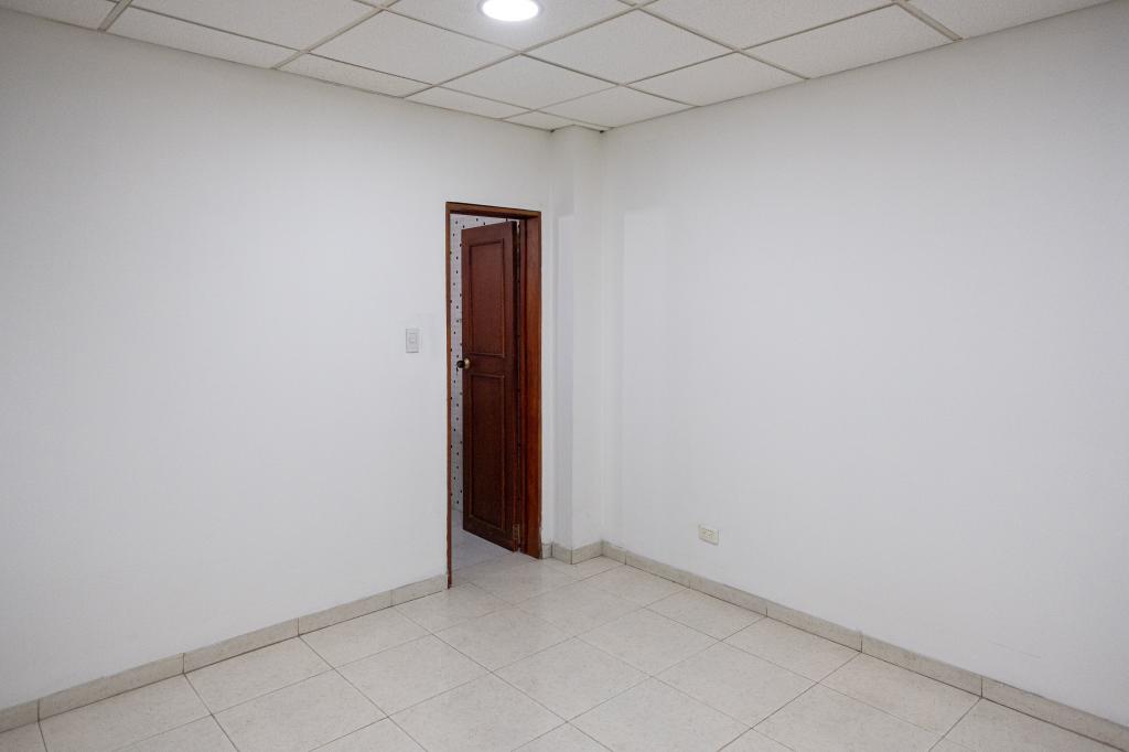 Oficina En Arriendo - Normandía Occidental, Bogotá