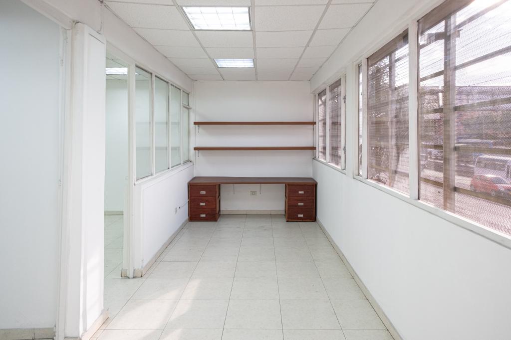 Oficina En Arriendo - Normandía Occidental, Bogotá