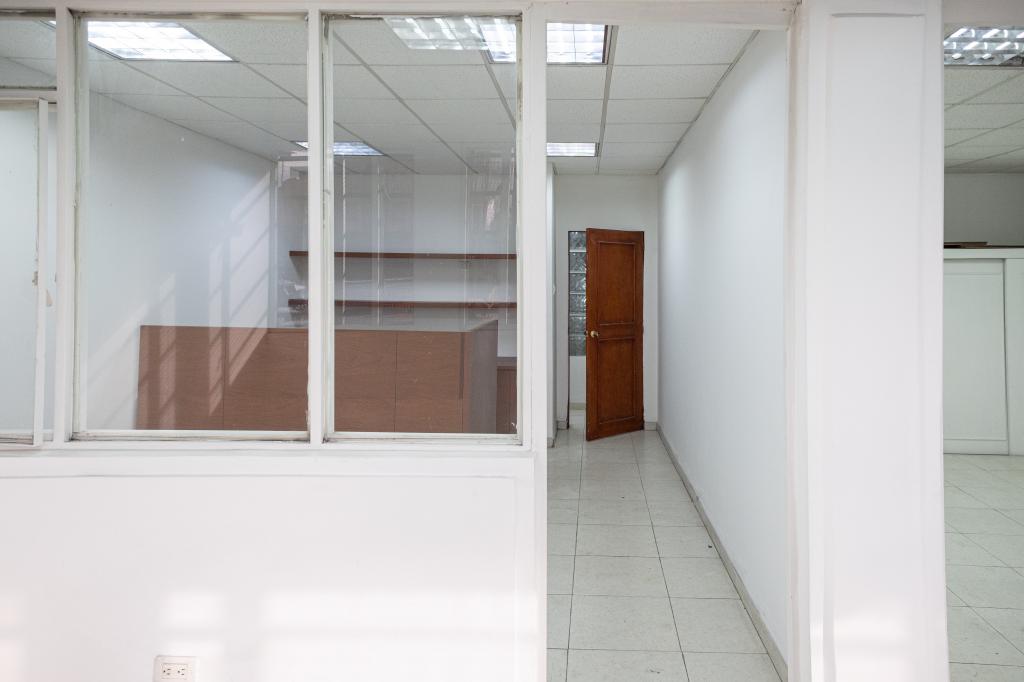 Oficina En Arriendo - Normandía Occidental, Bogotá
