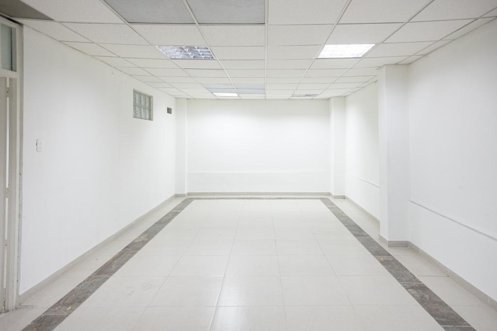 Oficina En Arriendo - Normandía Occidental, Bogotá