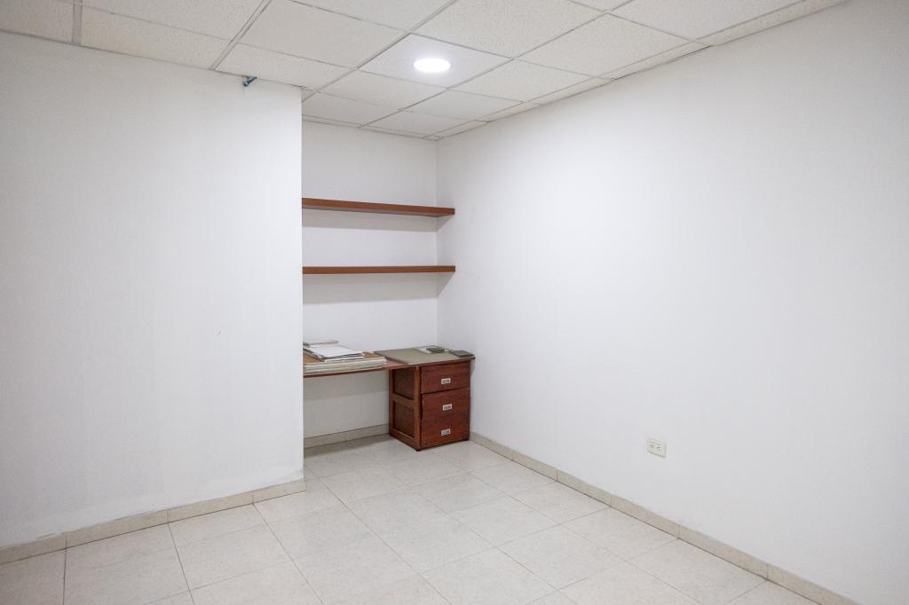 Oficina En Arriendo - Normandía Occidental, Bogotá