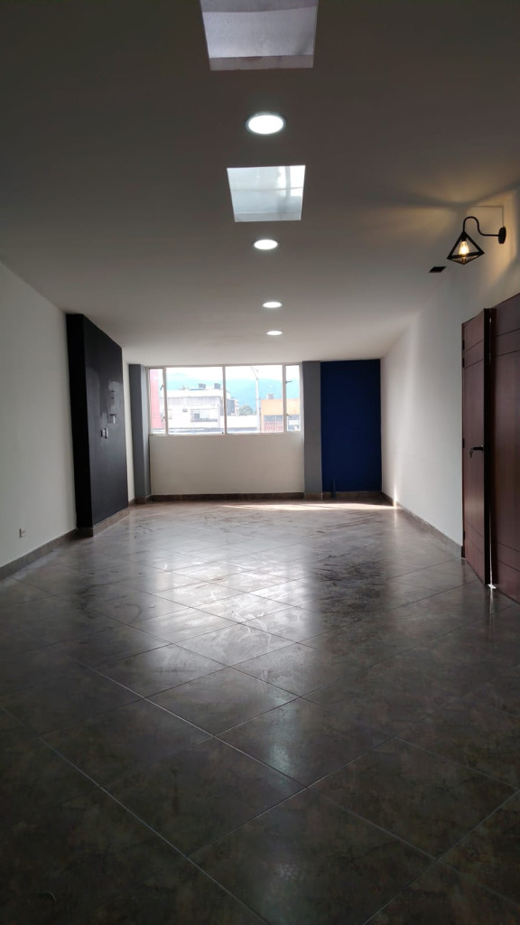 Bodega En Arriendo - Normandia Occidental, Bogotá