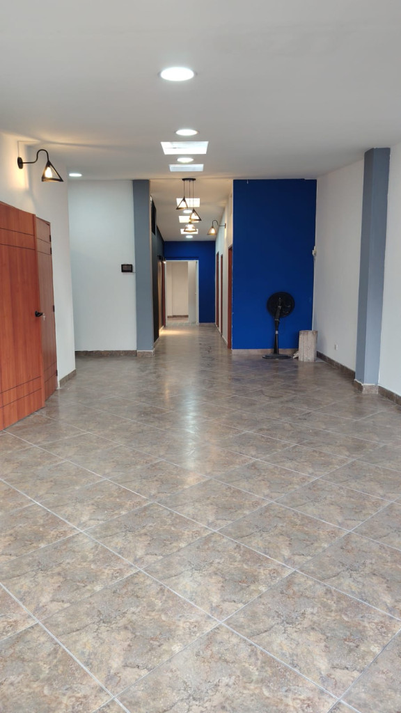 Bodega En Arriendo - Normandia Occidental, Bogotá