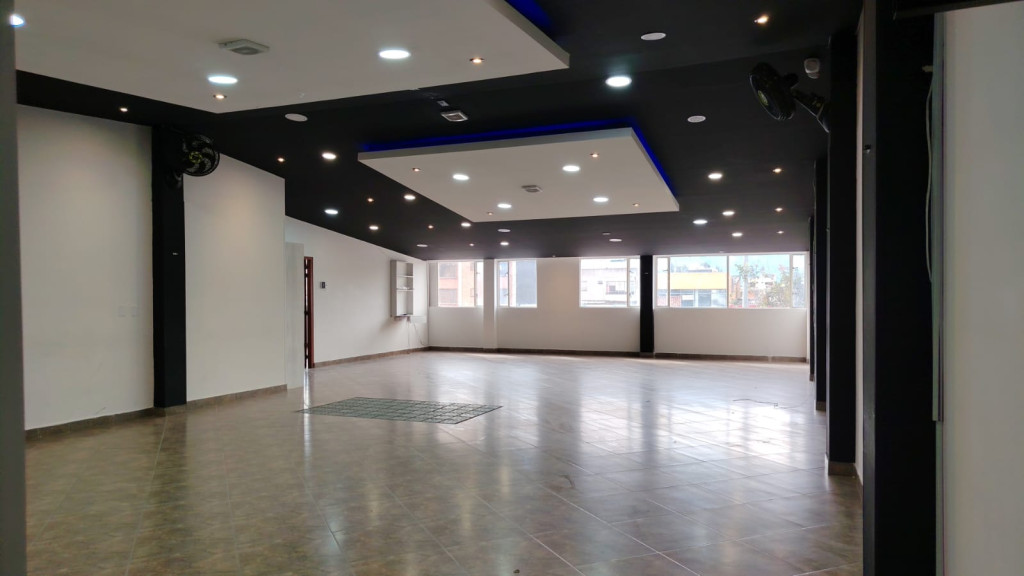 Bodega En Arriendo - Normandia Occidental, Bogotá