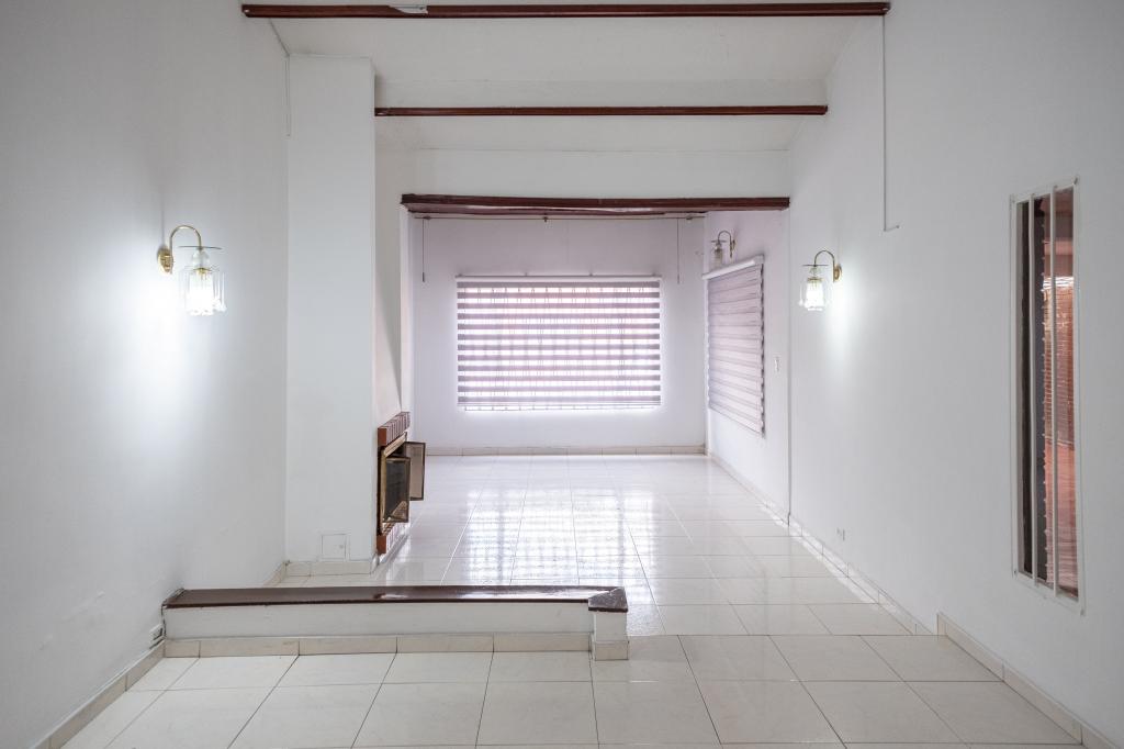 Casa En Venta - Modelia Occidental, Bogotá