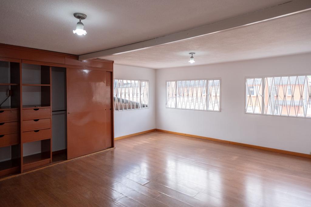 Casa En Venta - Modelia Occidental, Bogotá