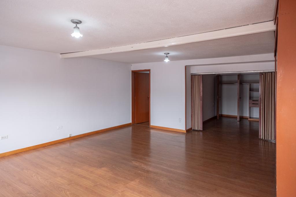 Casa En Venta - Modelia Occidental, Bogotá