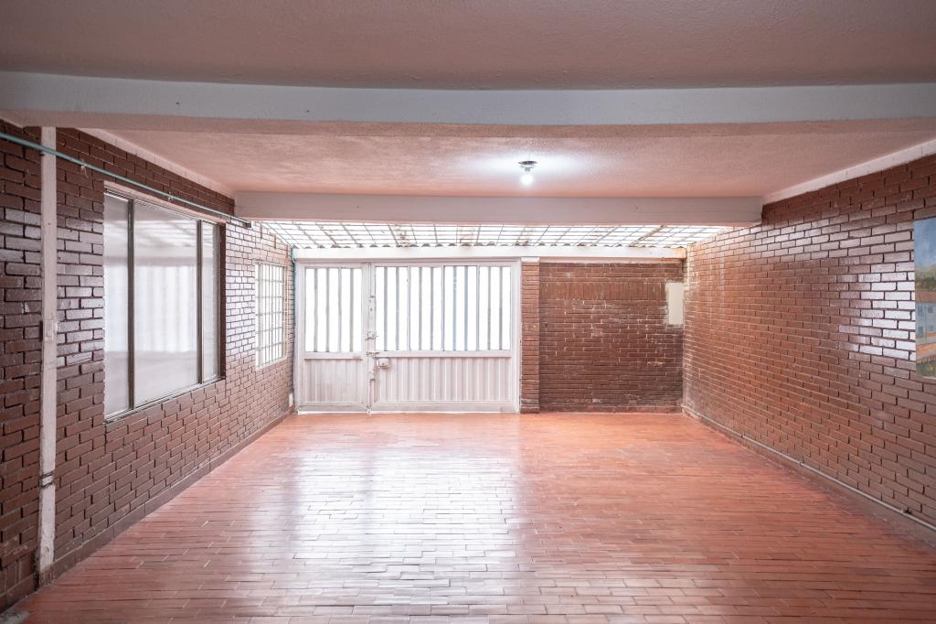 Casa En Venta - Modelia Occidental, Bogotá