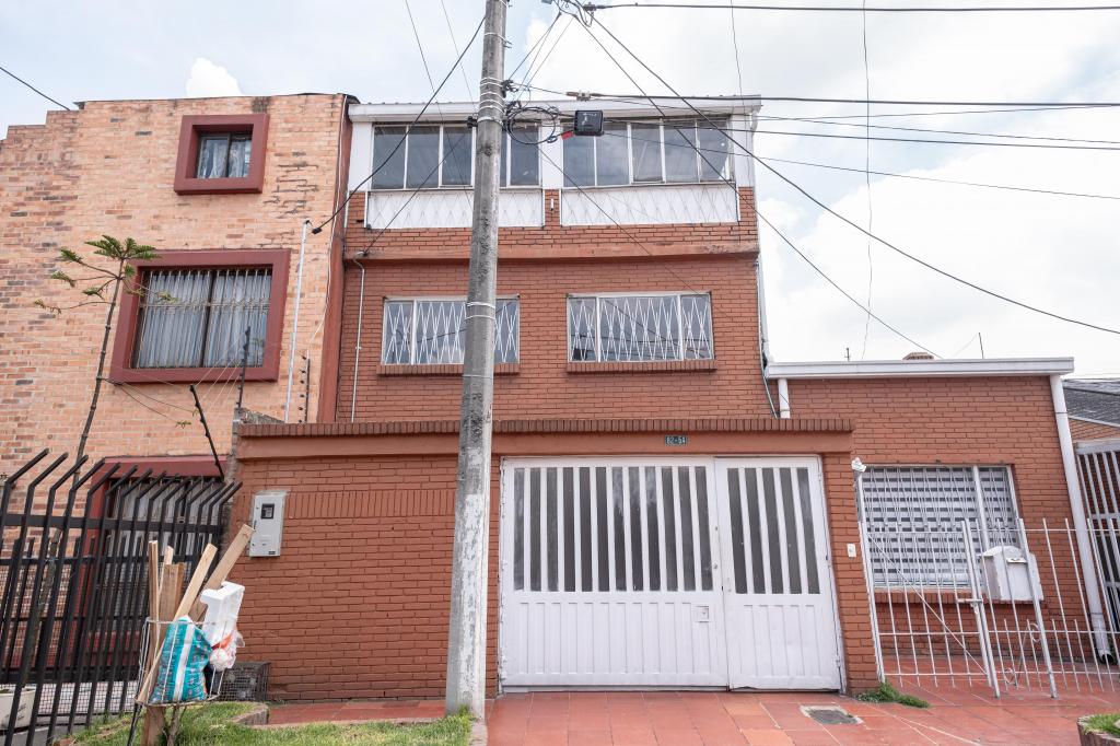 Casa En Venta - Modelia Occidental, Bogotá