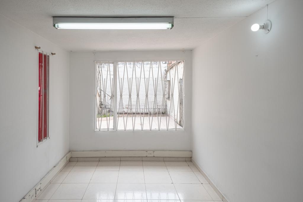 Casa En Venta - Modelia Occidental, Bogotá