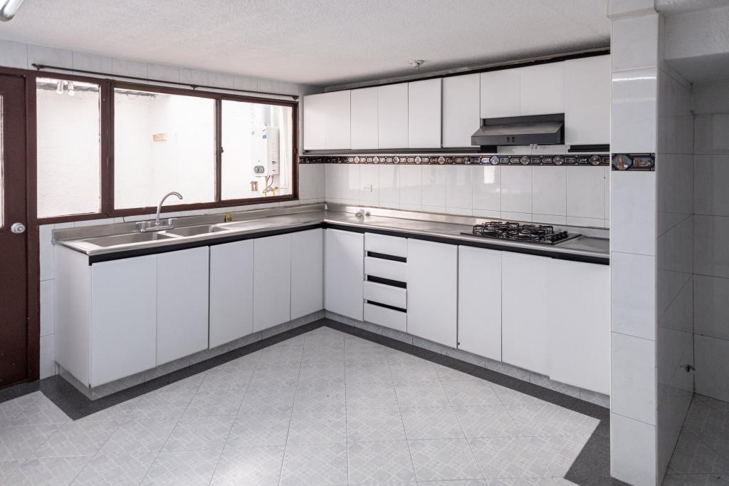 Casa En Venta - Modelia Occidental, Bogotá