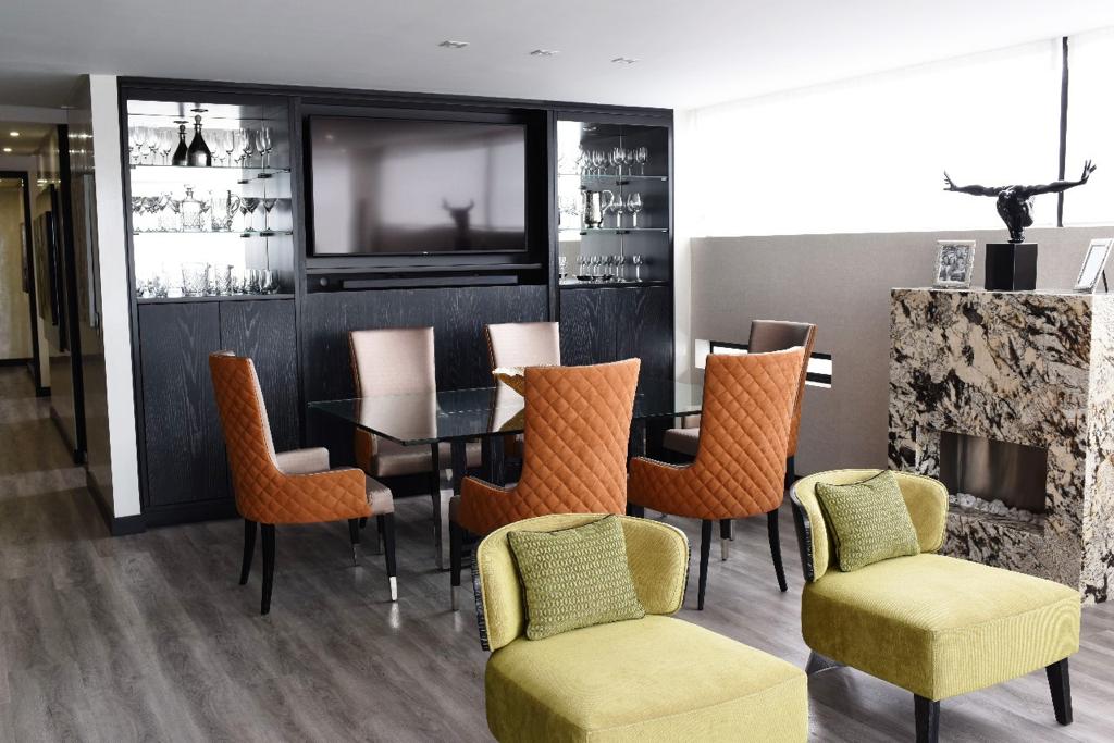 Apartamento En Venta - Santa Barbara Central-Usaquén, Bogotá