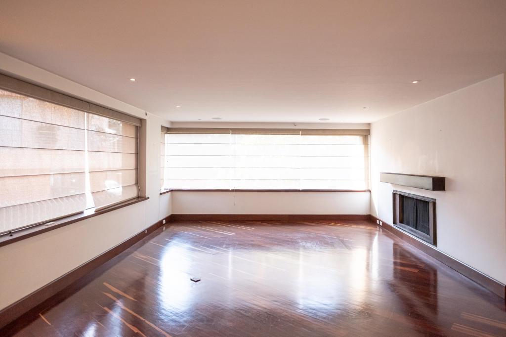 Apartamento En Arriendo/Venta - La Cabrera, Bogotá