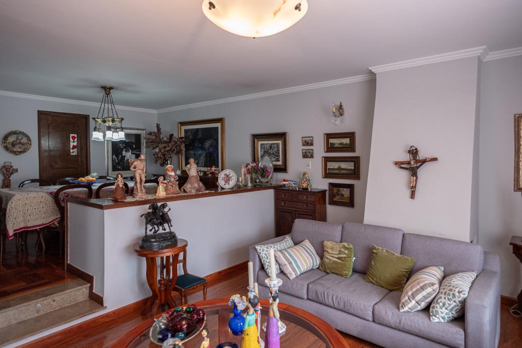 Casa En Venta - Santa Barbara Central-Usaquén, Bogotá