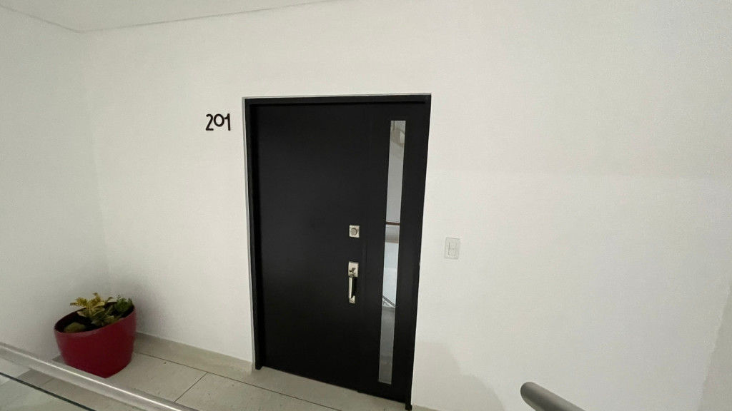 Apartamento En Venta - Floralia I Y  Ii  Sector, Bogotá