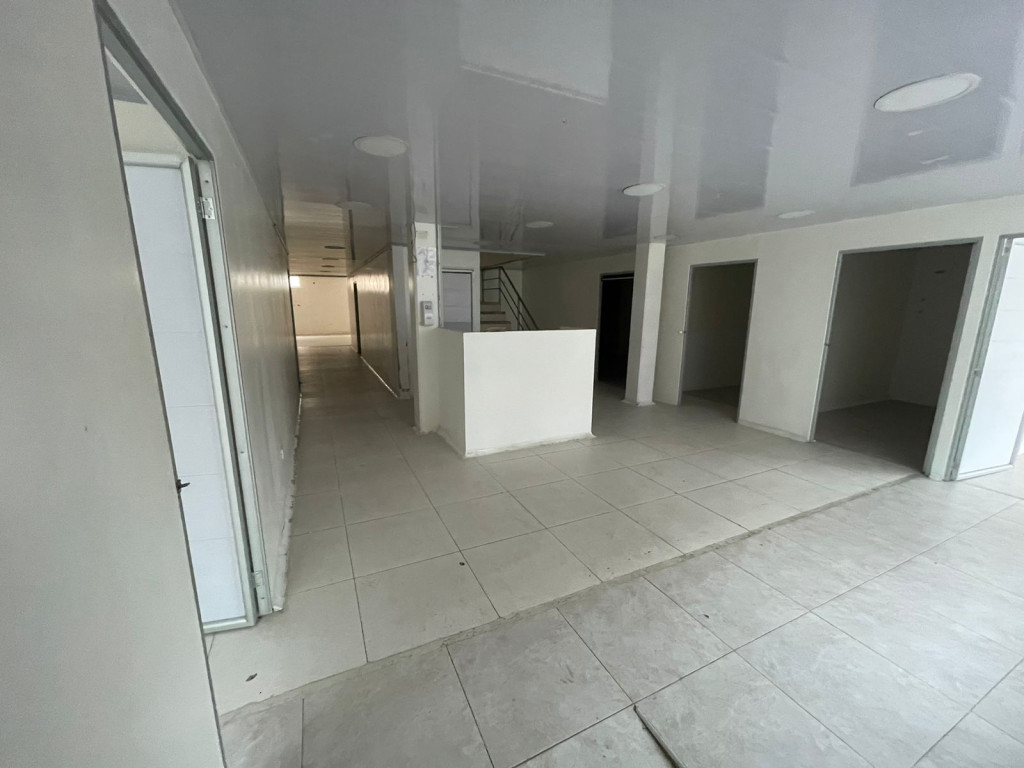 Edificio En Arriendo - El Toberín, Bogotá