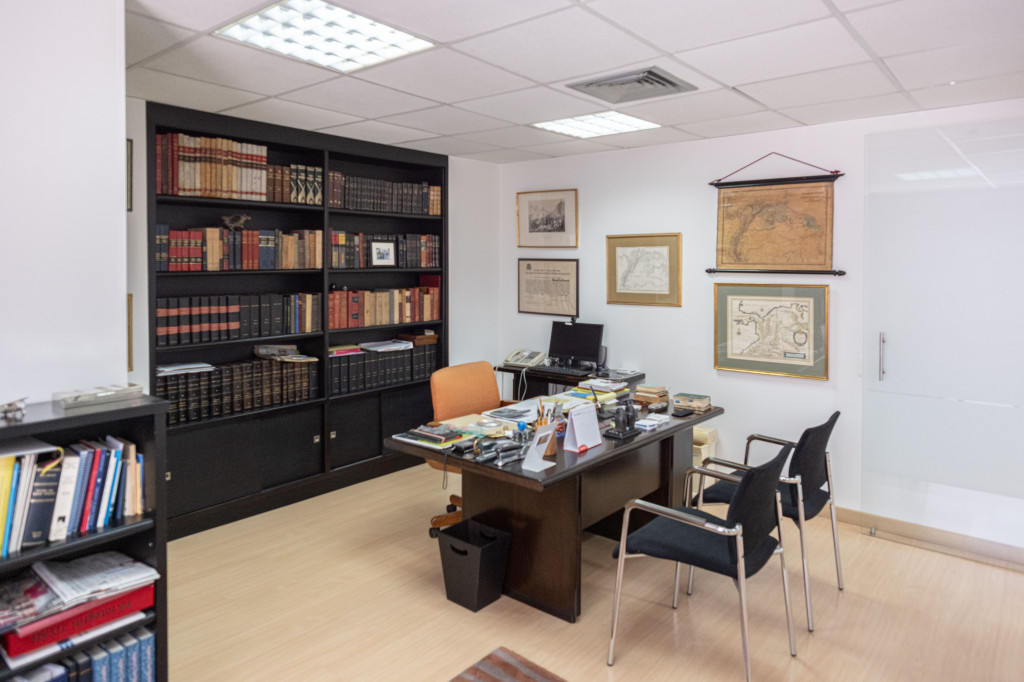 Oficina En Arriendo - Chicó Reservado, Bogotá