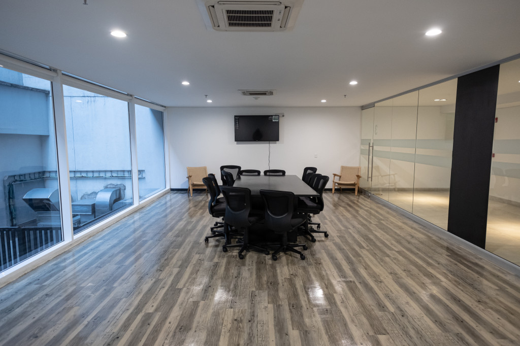 Oficina En Arriendo - Salazar Gomez, Bogotá