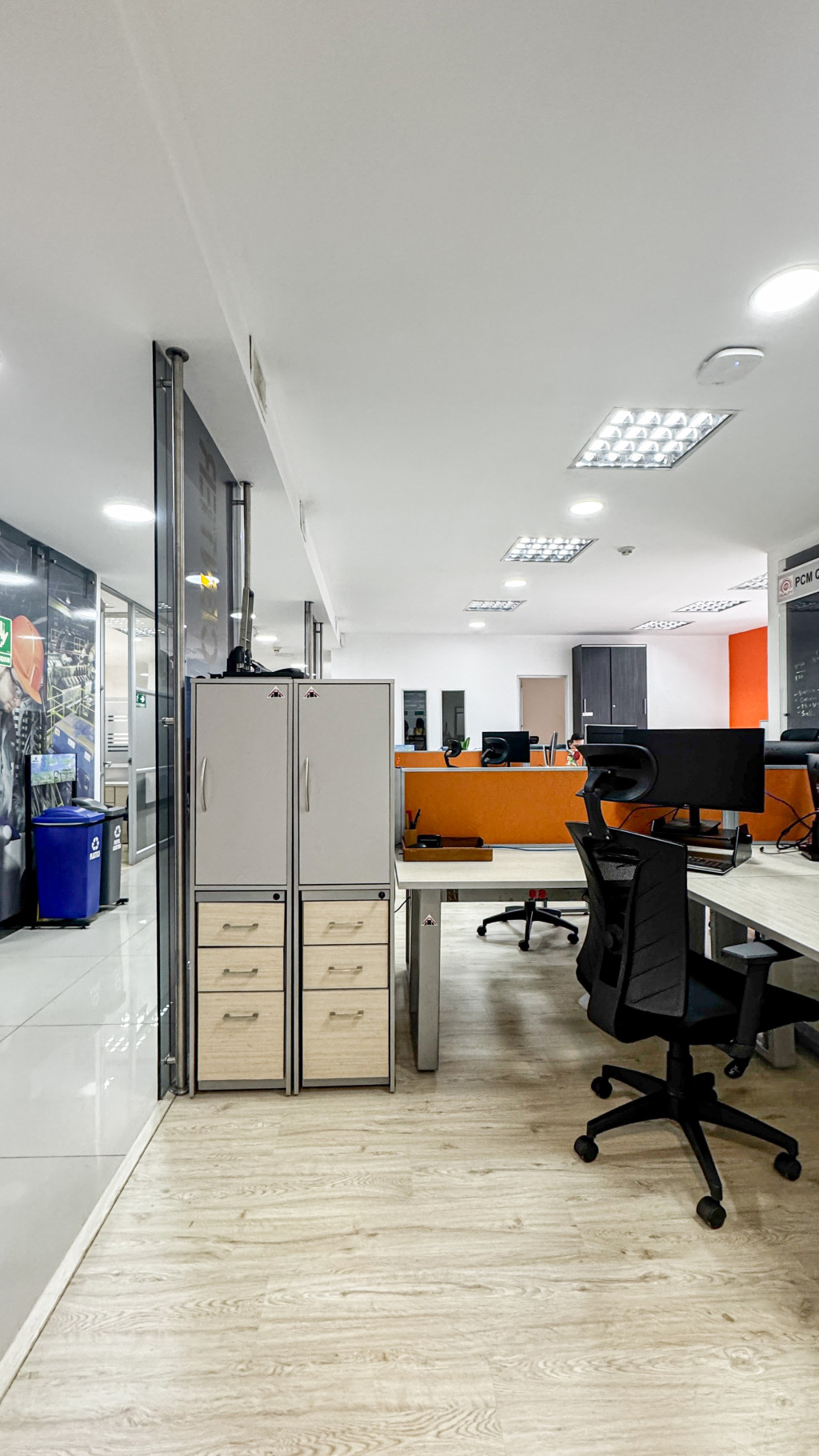 Oficina En Arriendo - Antiguo Country, Bogotá