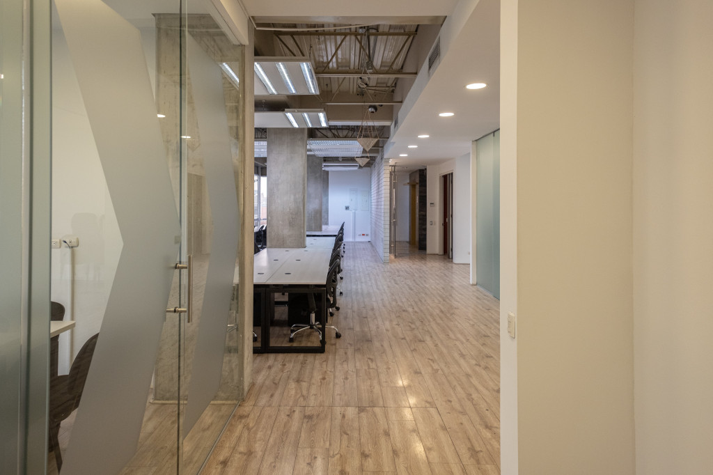 Oficina En Arriendo - Antiguo Country, Bogotá