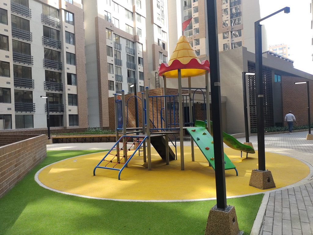 Apartamento En Arriendo - Ciudad Salitre Sur-Oriental-Teusaquillo, Bogotá