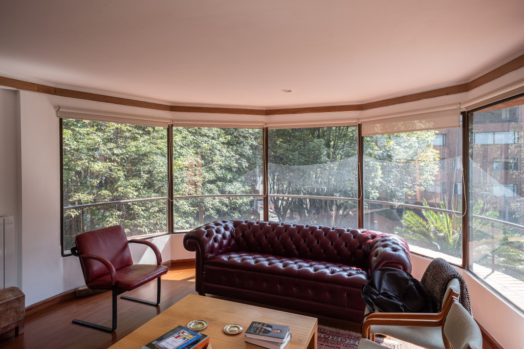 Apartamento En Arriendo - Los Rosales, Bogotá