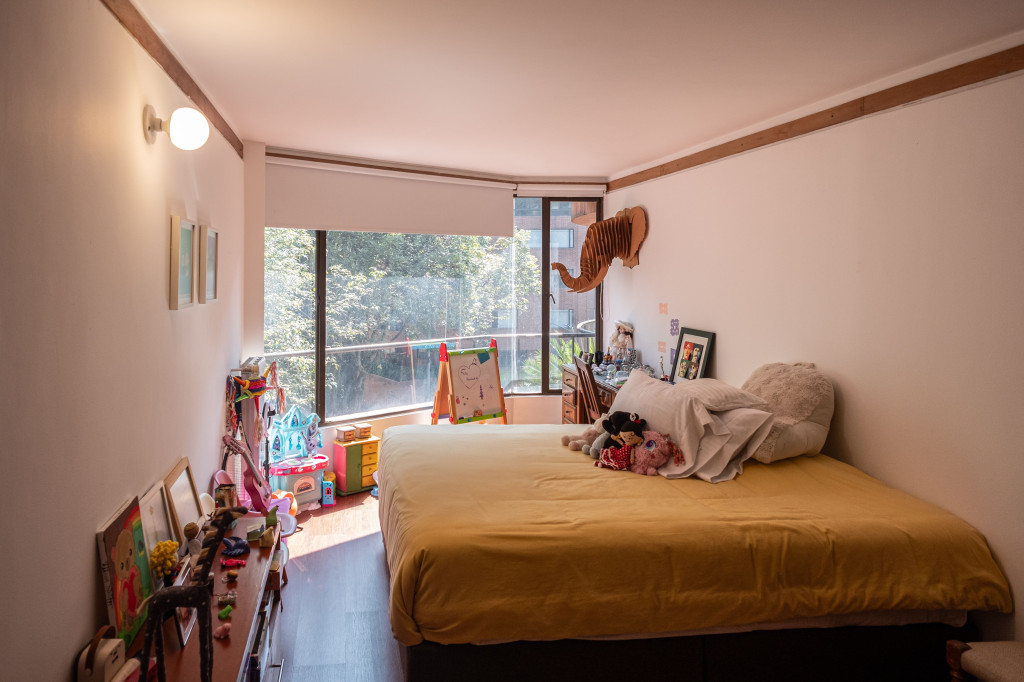 Apartamento En Arriendo - Los Rosales, Bogotá