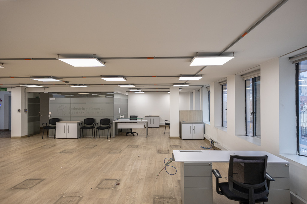 Edificio En Arriendo - San Martín-Santa Fe, Bogotá